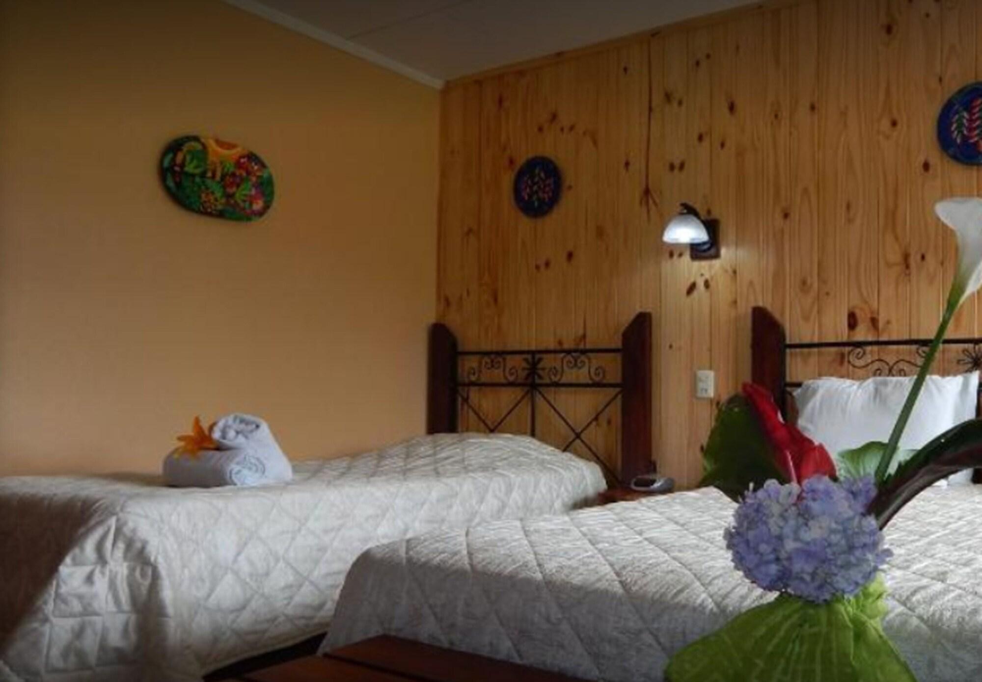 Guayabo Lodge Santa Cruz  Bagian luar foto