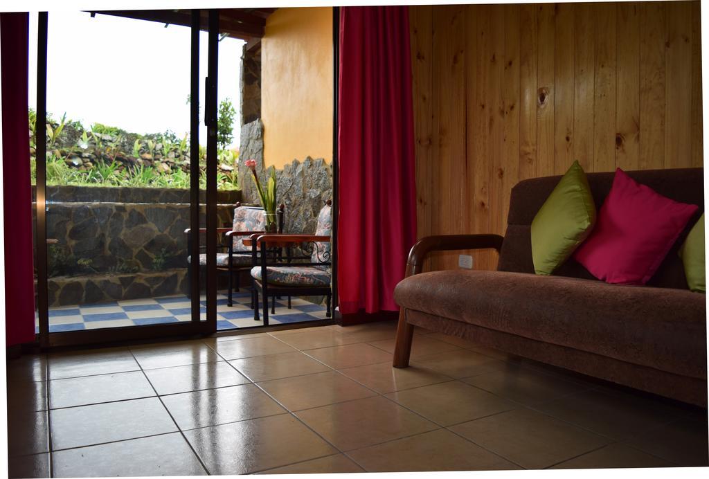 Guayabo Lodge Santa Cruz  Bagian luar foto