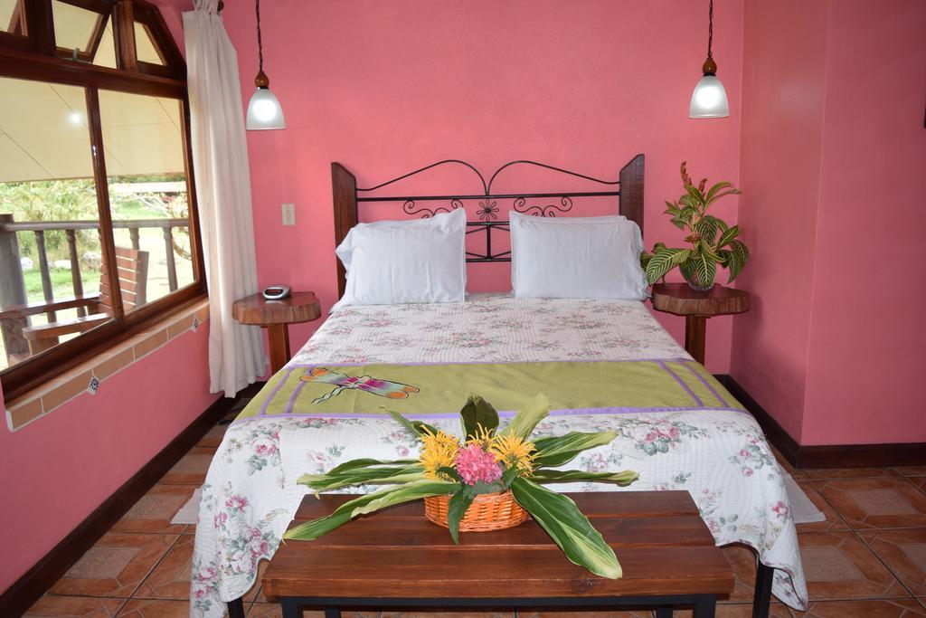 Guayabo Lodge Santa Cruz  Bagian luar foto