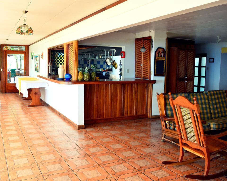 Guayabo Lodge Santa Cruz  Bagian luar foto