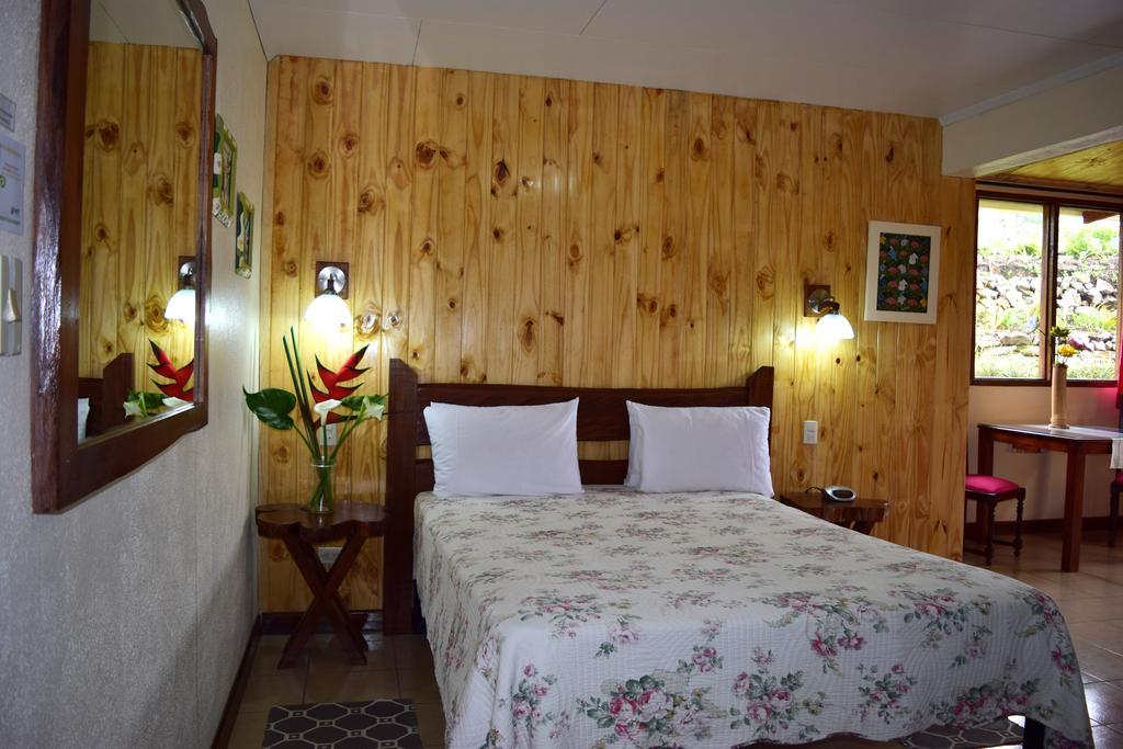 Guayabo Lodge Santa Cruz  Bagian luar foto
